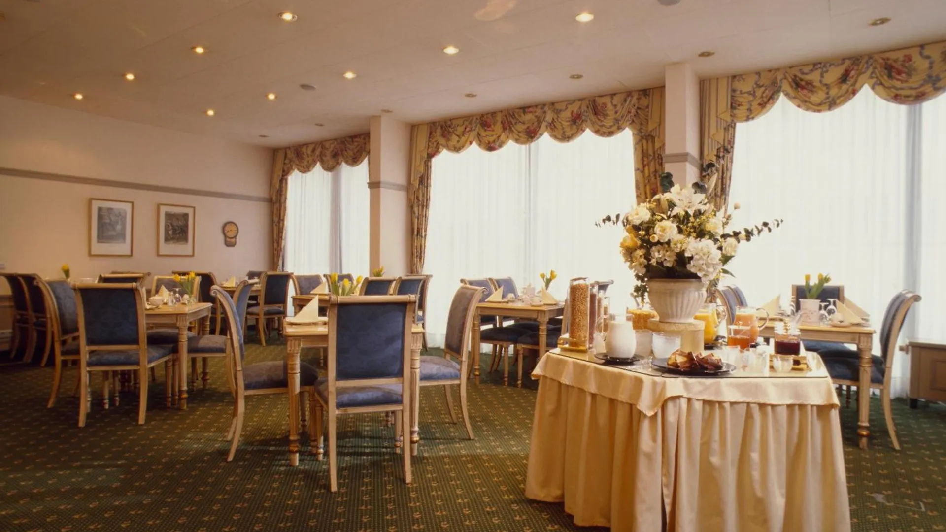 Hotel Ambiente Garni Munich 3*,  Germany