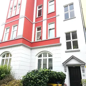 Get-your-flat - Tiny Flat In Gruenderzeithaus, Super Sweet, Kreuzviertel - 50 M2 Eg Haustier Auf Anfrage Apartment