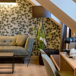 Hotell Mercure Altstadt ***