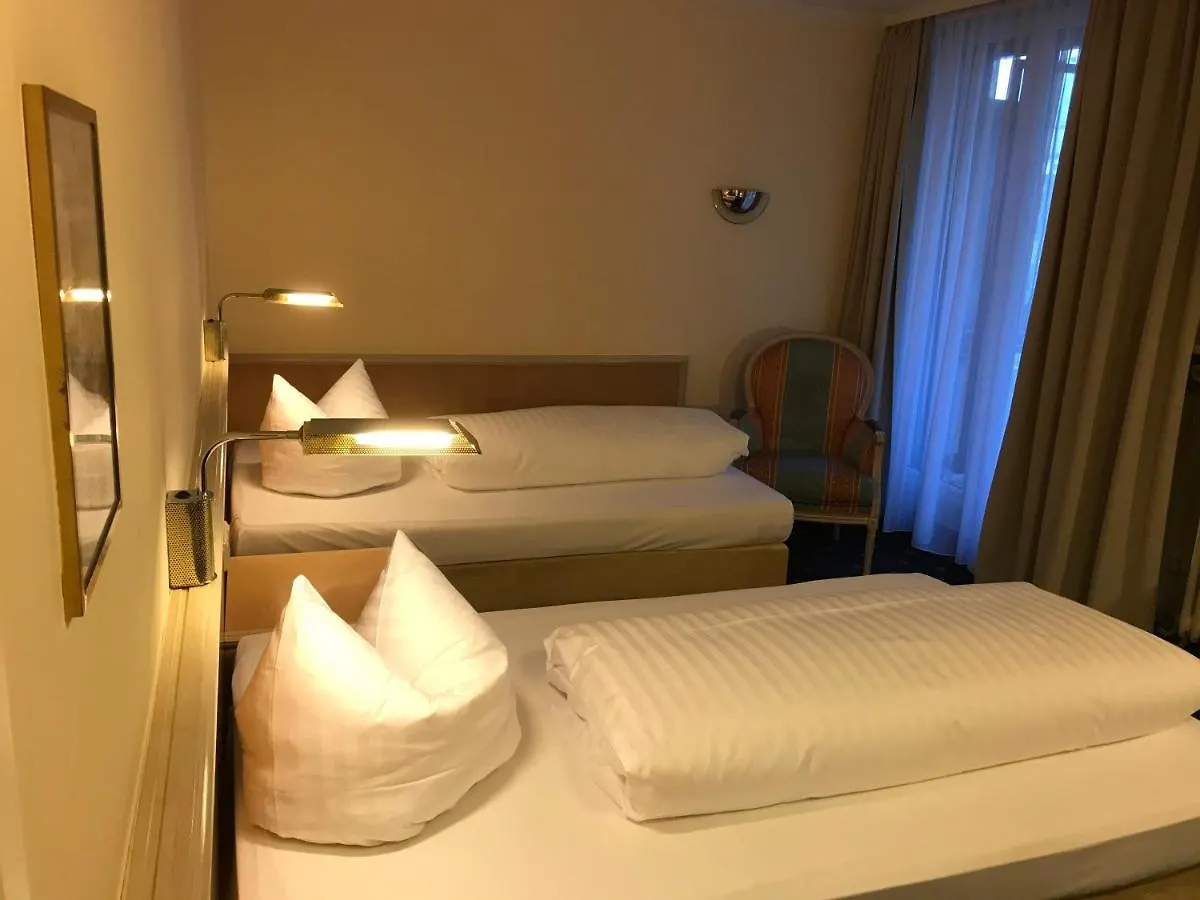Hotel Ambiente Garni Münih