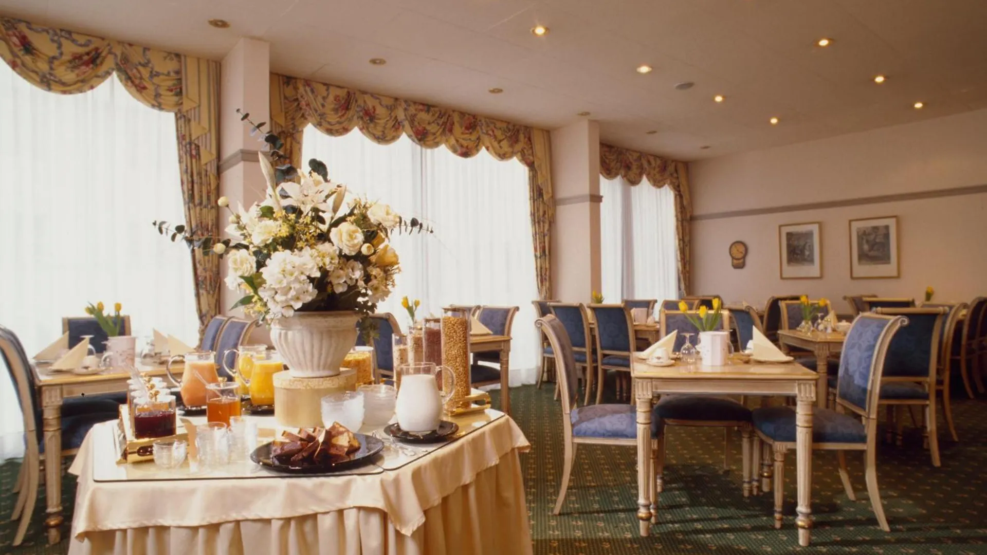 Hotel Ambiente Garni Munich Germany