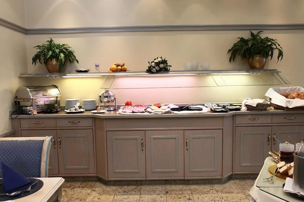 Hotel Ambiente Garni Münih
